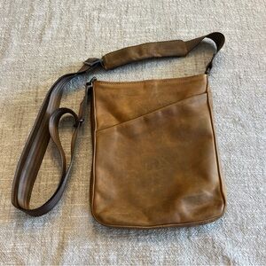 WaterField Brown Leather Crossbody Bag, made in San Francisco, Pre-owned